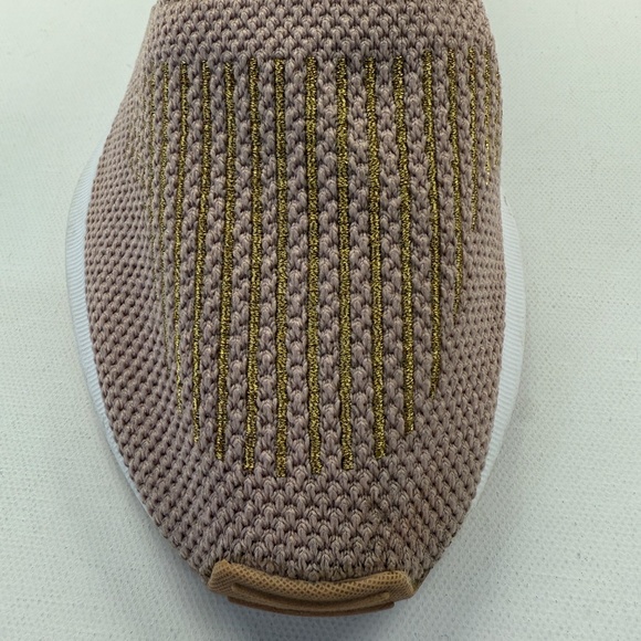 Adidas Swift Run Ash Pearl Beige Men Sz 6 Running Shoe AC8538 Metallic Rose Gold - Picture 13 of 14